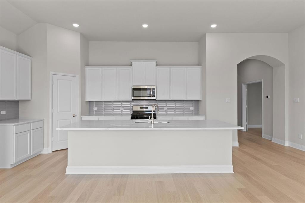 4517 Brentfield Property Photo 6