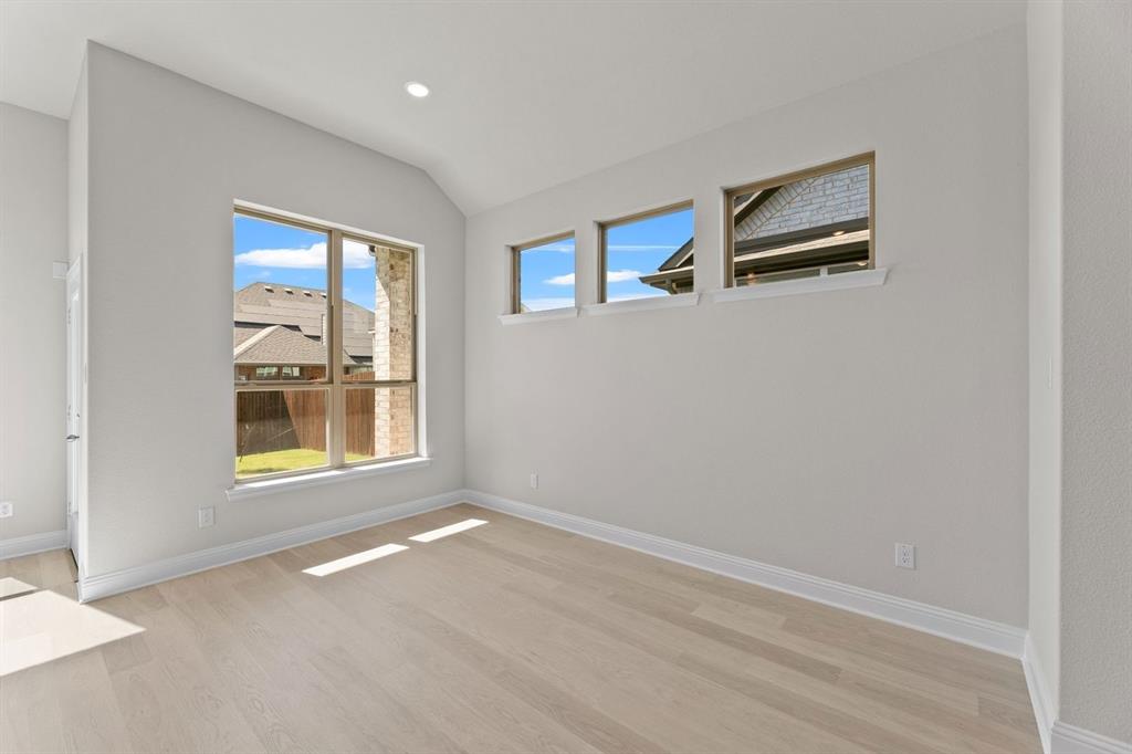 4517 Brentfield Property Photo 12