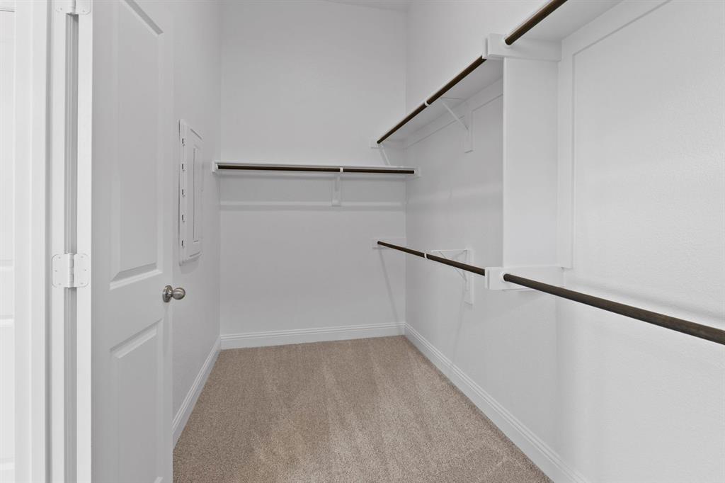 4517 Brentfield Property Photo 18