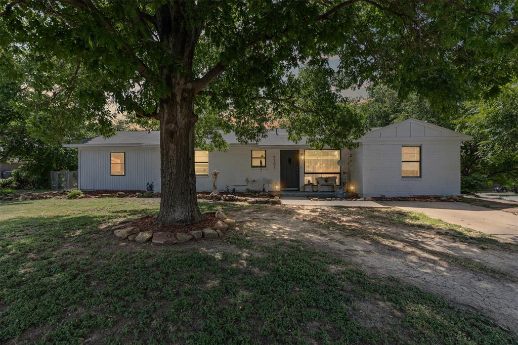 6301 Shadydell Drive Property Photo 1