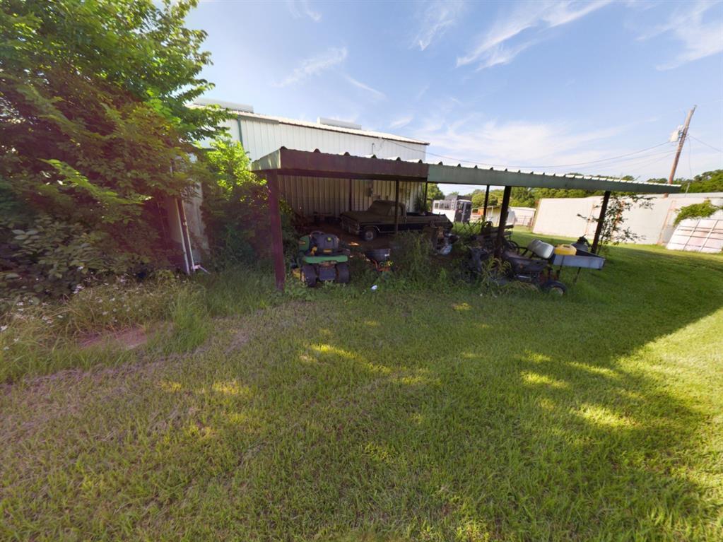 5900 Retta Mansfield Road Property Photo 11
