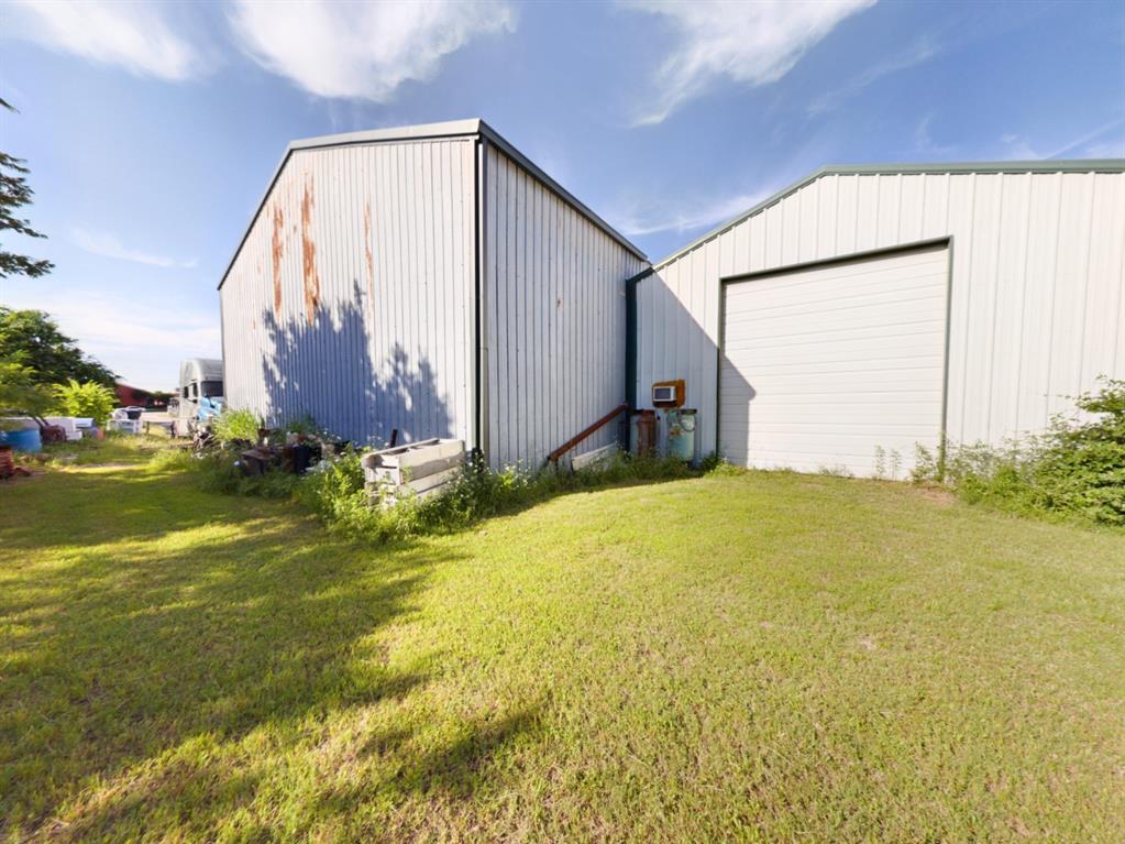 5900 Retta Mansfield Road Property Photo 12