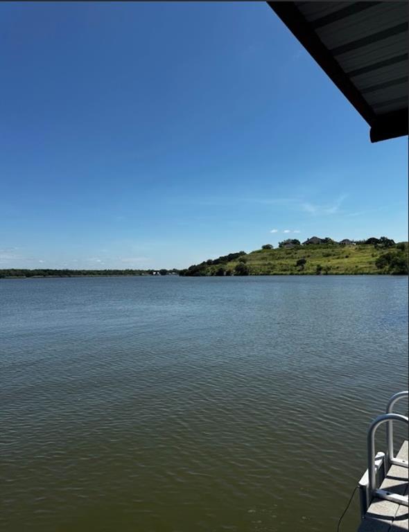 3245 Lakeside Drive Property Photo 1
