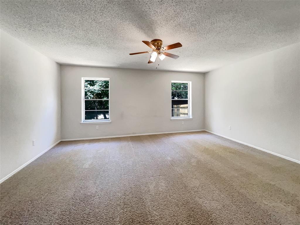917 Bower Drive Property Photo 5