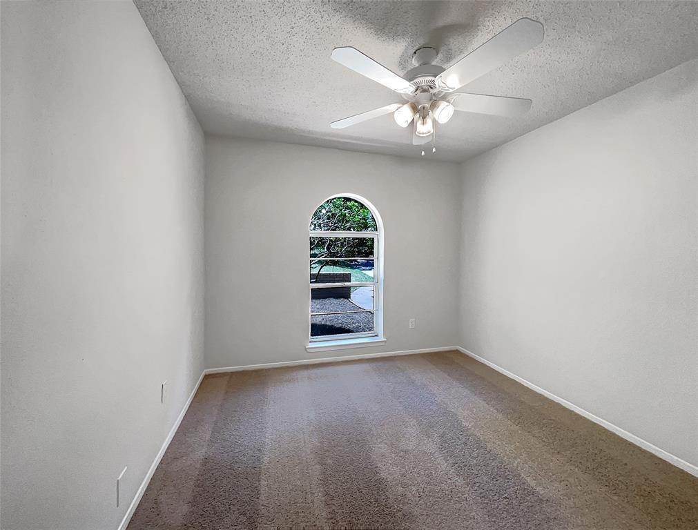 917 Bower Drive Property Photo 12