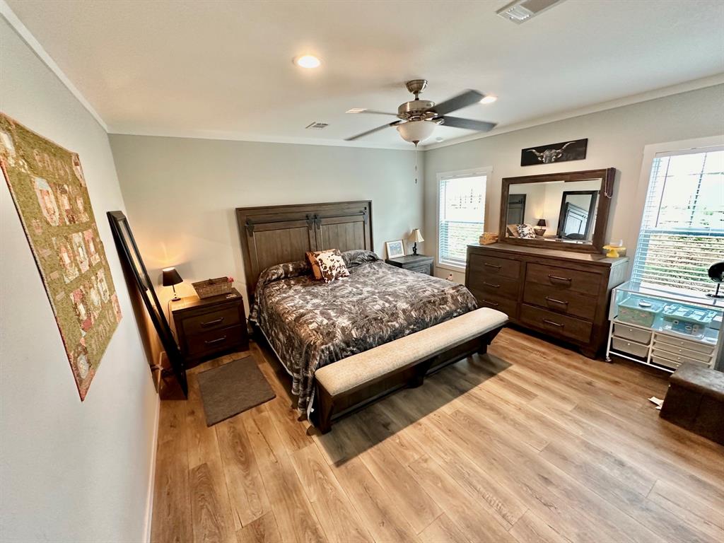 876 Farm To Market 585 Property Photo 11
