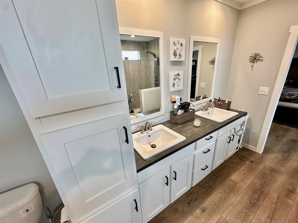 876 Farm To Market 585 Property Photo 12