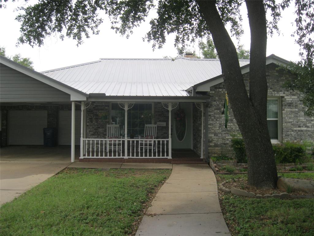 1302 W Wheeler Street Property Photo 1