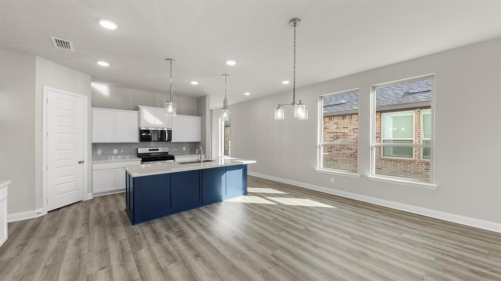 469 Silent Pond Park Property Photo 8