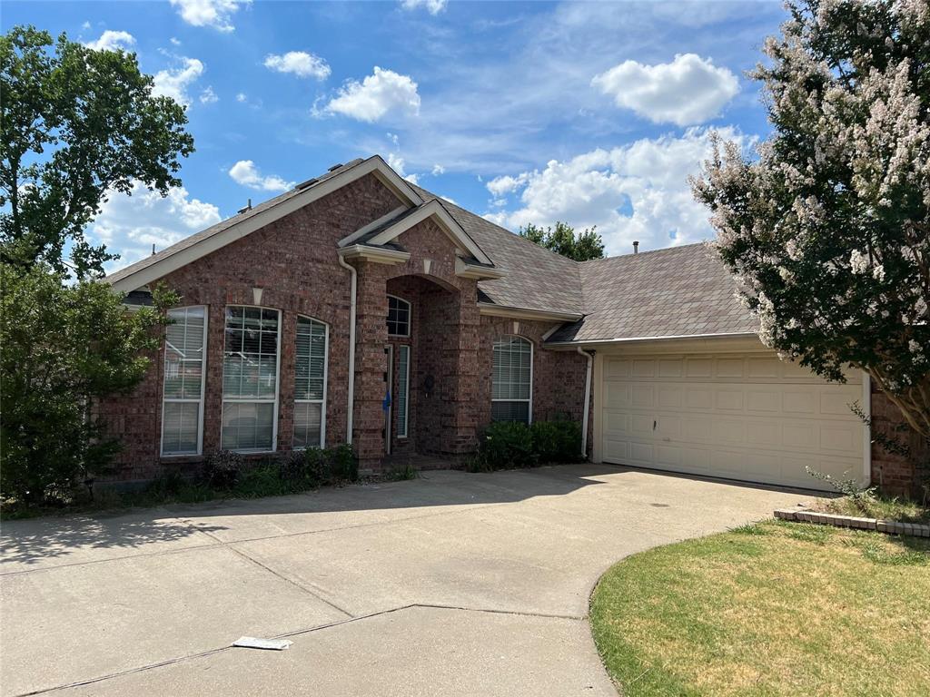 5465 Golfside Drive Property Photo 1