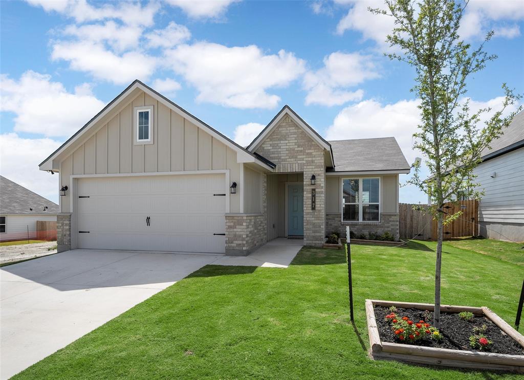 317 State Loop Property Photo 1