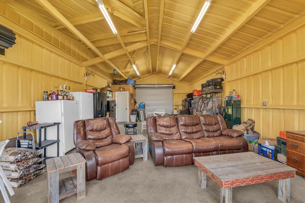 350 County Road 494 Property Photo 25