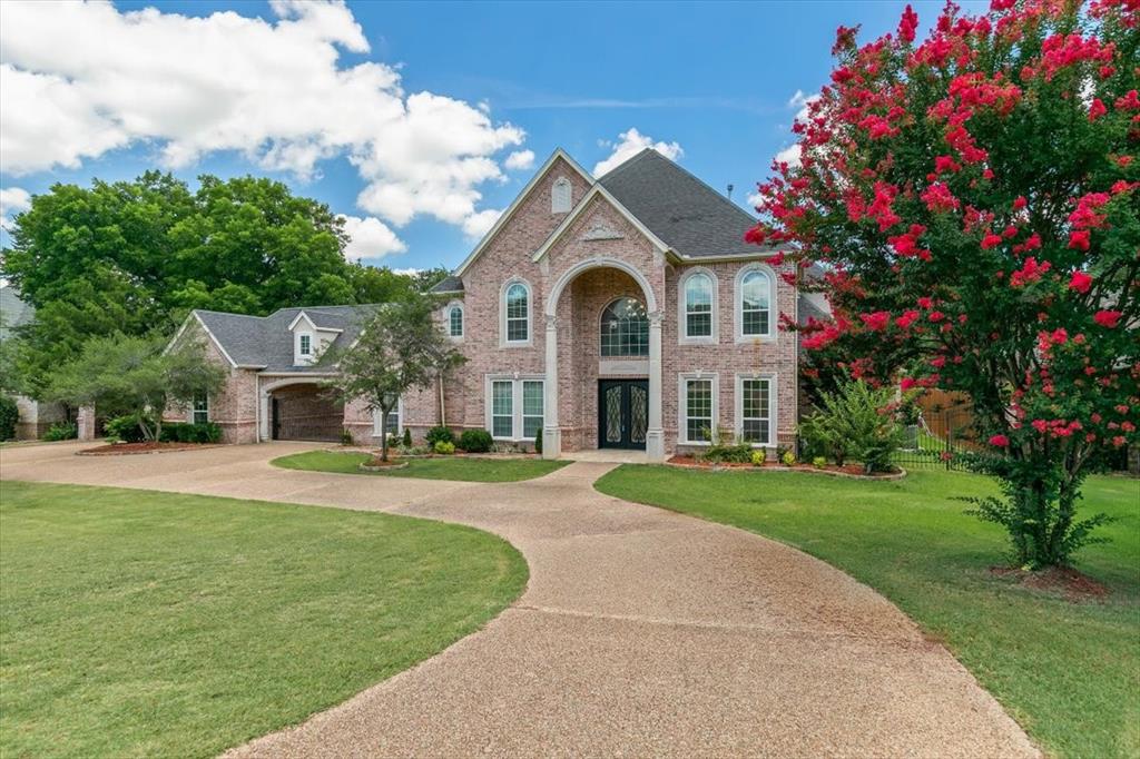 8945 Waterchase Circle Property Photo 3
