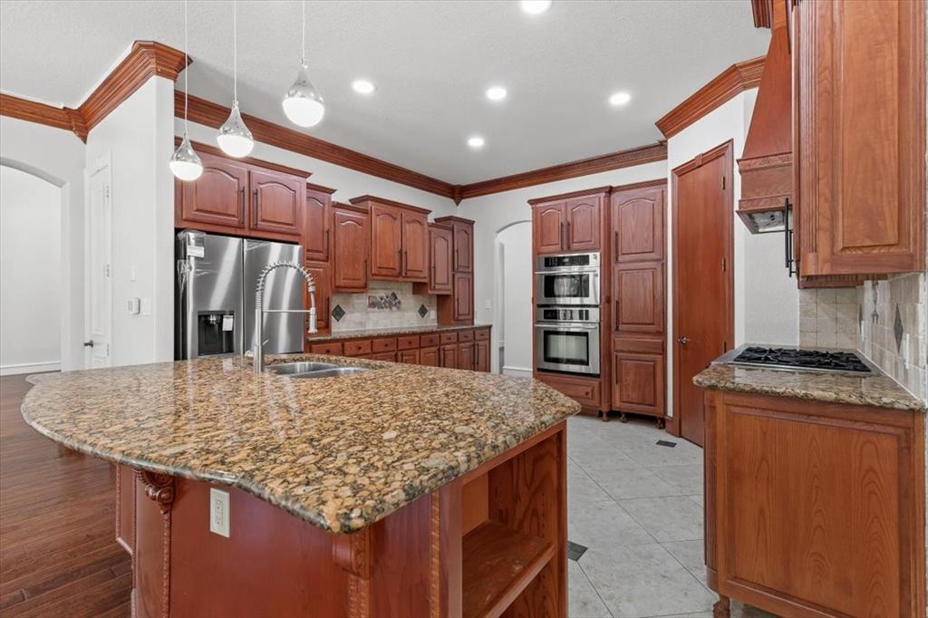 8945 Waterchase Circle Property Photo 11