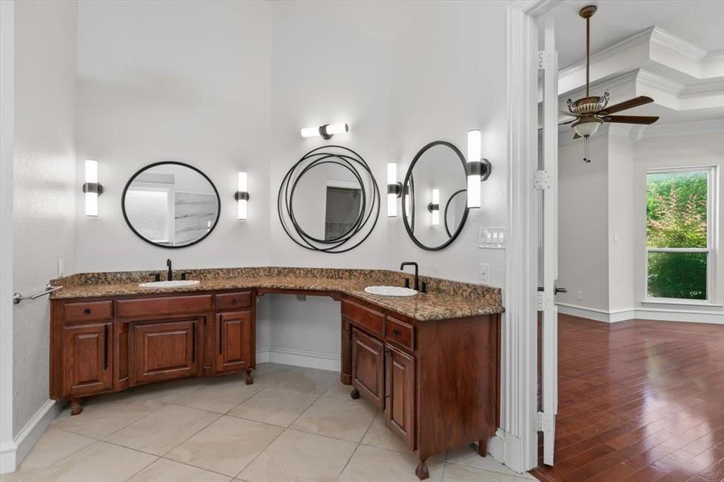 8945 Waterchase Circle Property Photo 15