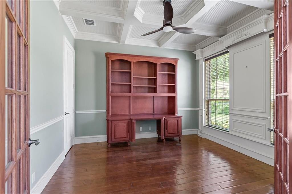 8945 Waterchase Circle Property Photo 21