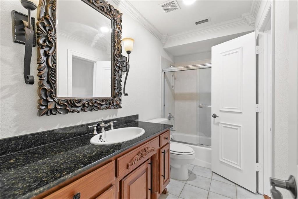 8945 Waterchase Circle Property Photo 34