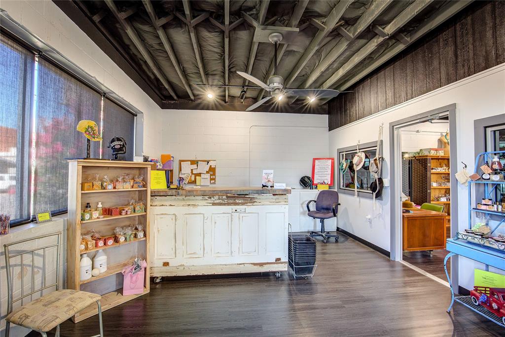 107 Locust Street Property Photo 13