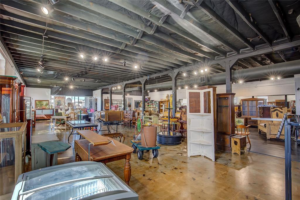 107 Locust Street Property Photo 18