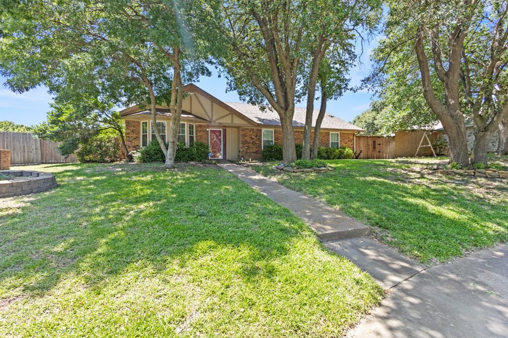 800 Katherine Court Property Photo 1