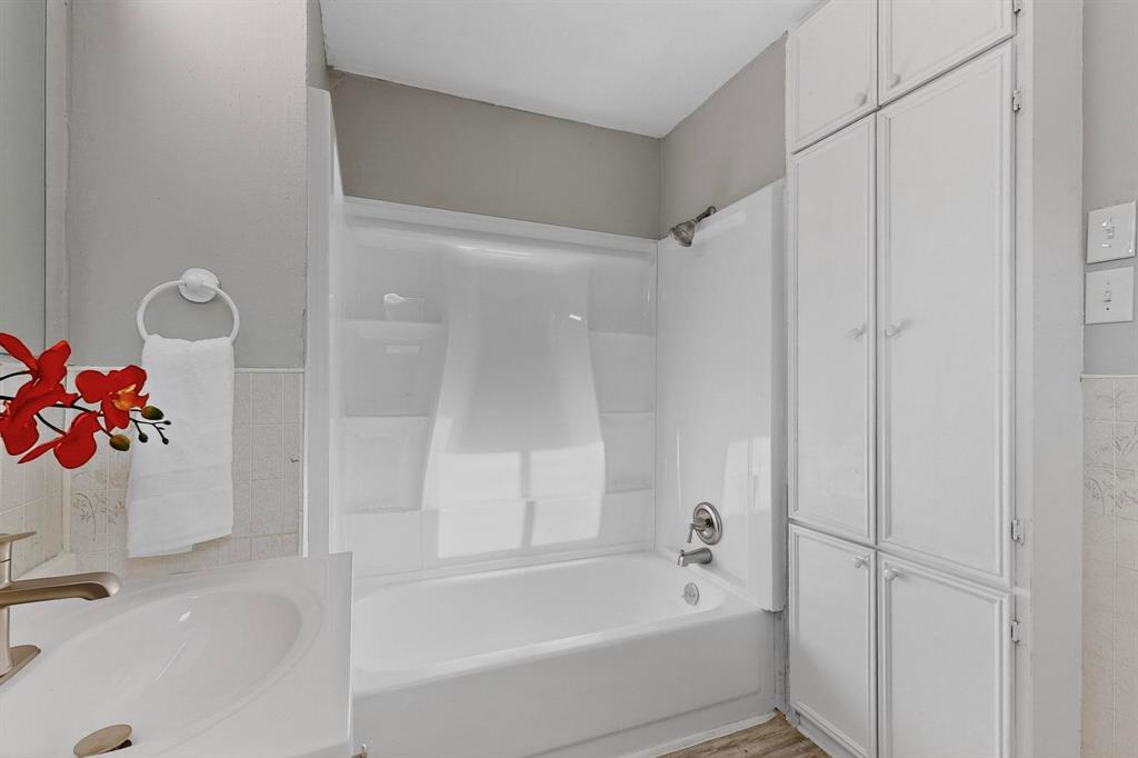 1436 Summertime Lane Property Photo 11