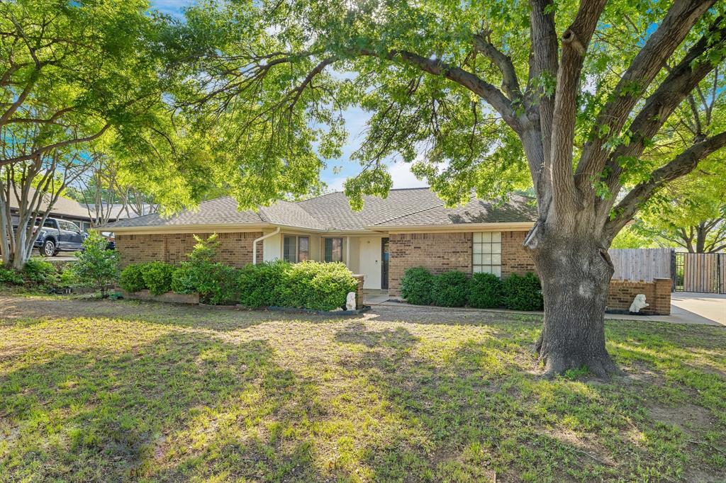 8341 Crosswind Drive Property Photo 1