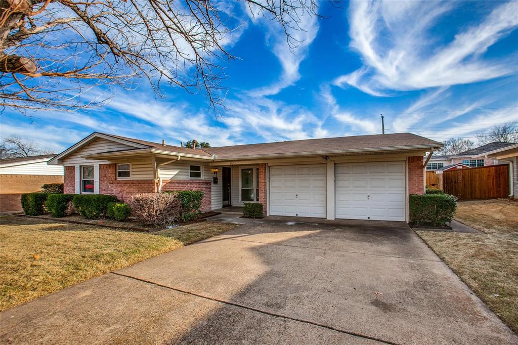 823 Wisteria Way Property Photo 1