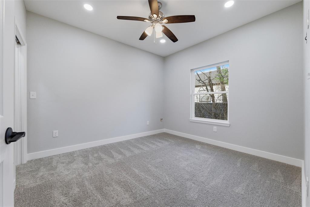 1315 Bessie Street Property Photo 24