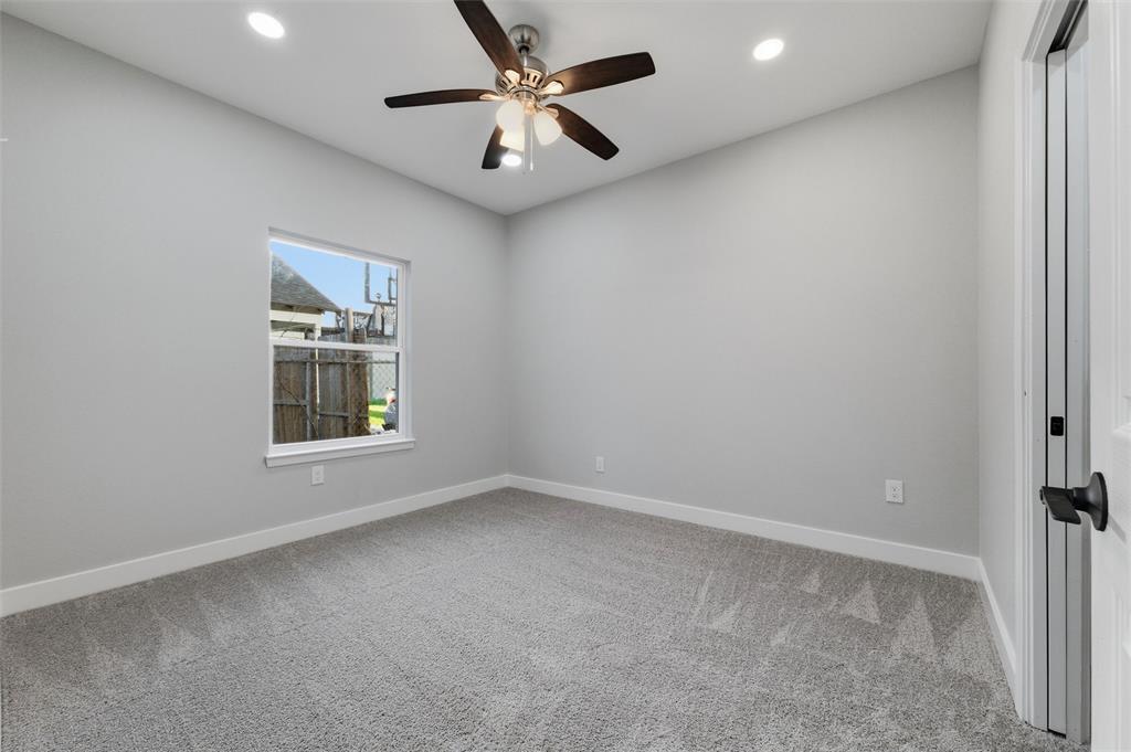 1315 Bessie Street Property Photo 25
