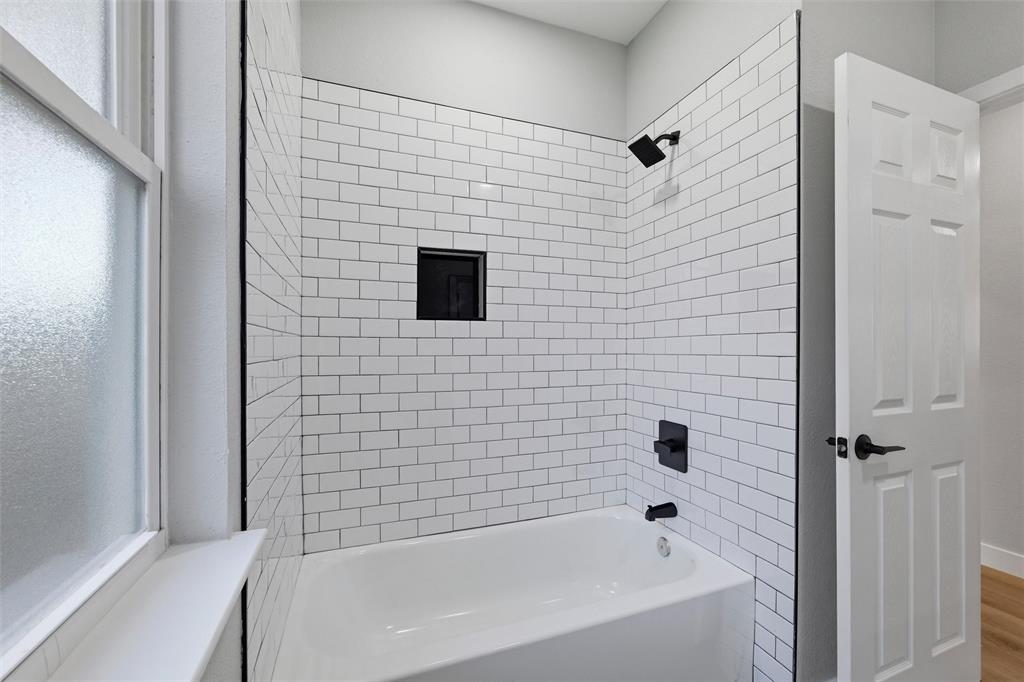 1315 Bessie Street Property Photo 26