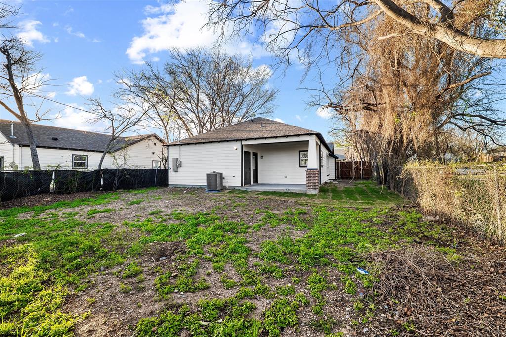1315 Bessie Street Property Photo 30