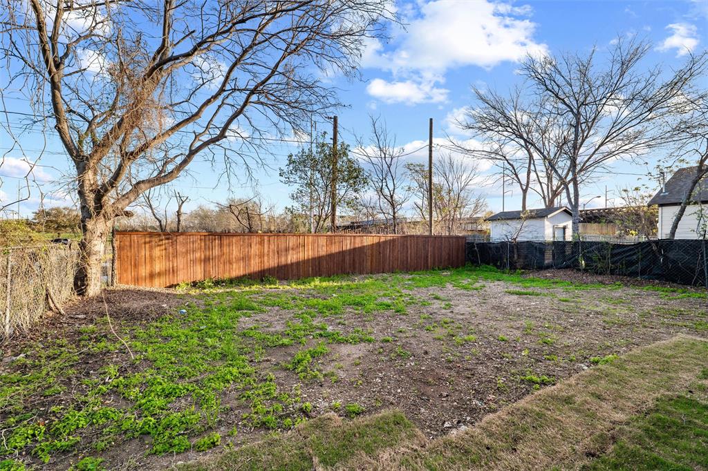 1315 Bessie Street Property Photo 31