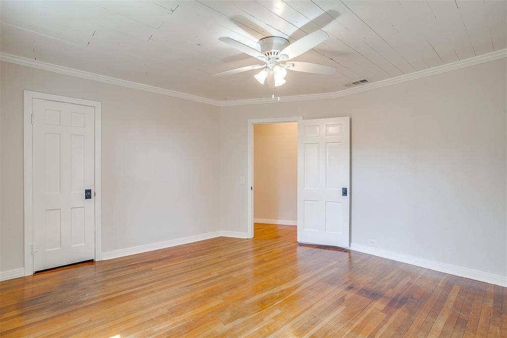 612 W Bluff Property Photo 26