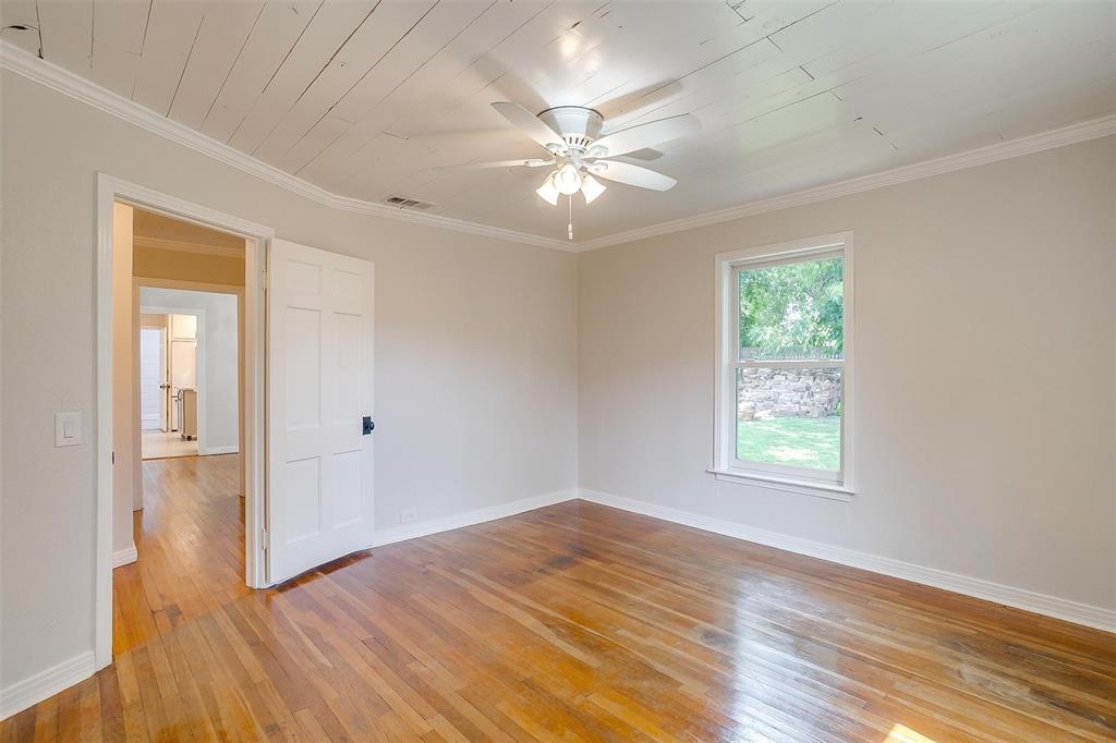 612 W Bluff Property Photo 27