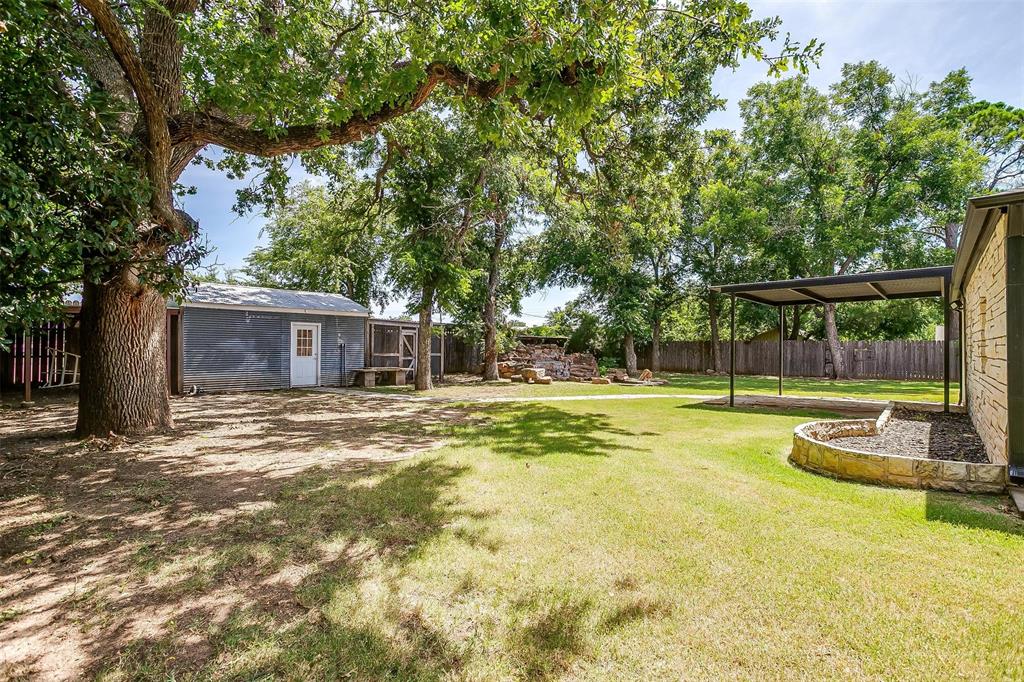 612 W Bluff Property Photo 36