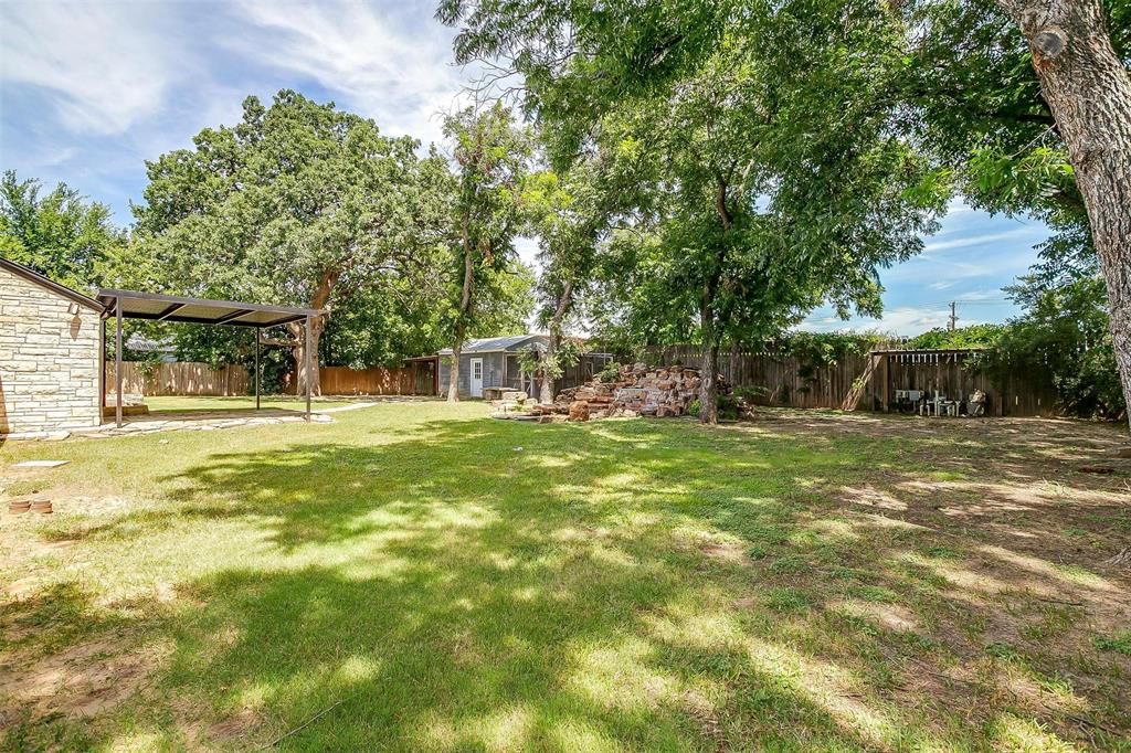 612 W Bluff Property Photo 38
