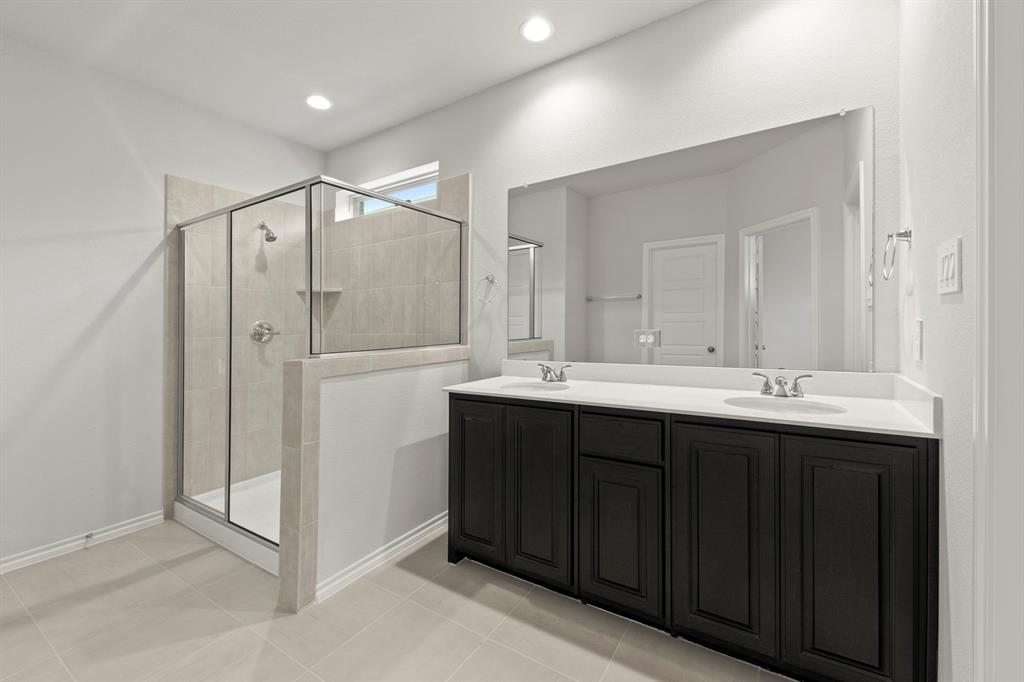 1748 Osage Property Photo 27