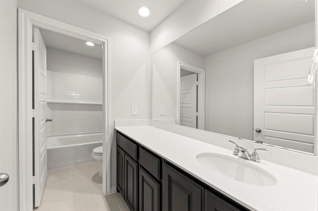 1748 Osage Property Photo 35