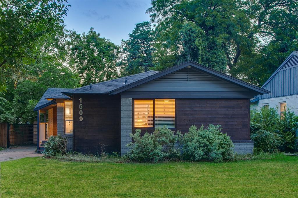 1509 Arizona Avenue Property Photo 1