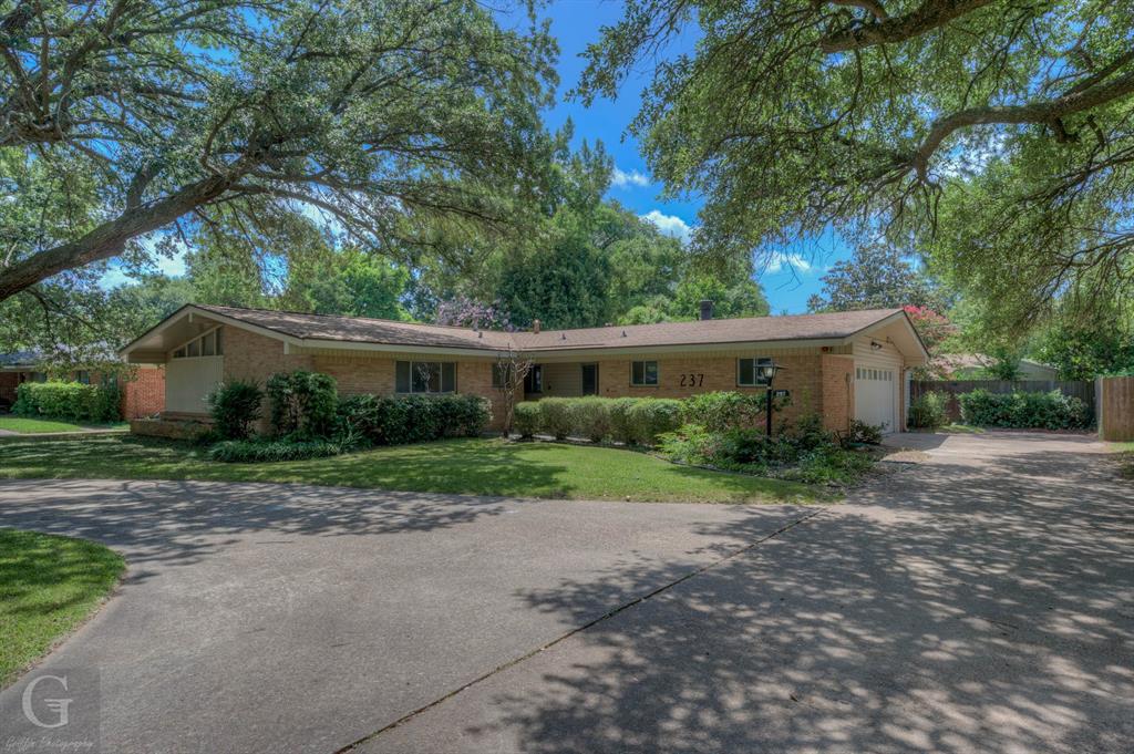 237 Pierremont Road Property Photo 1