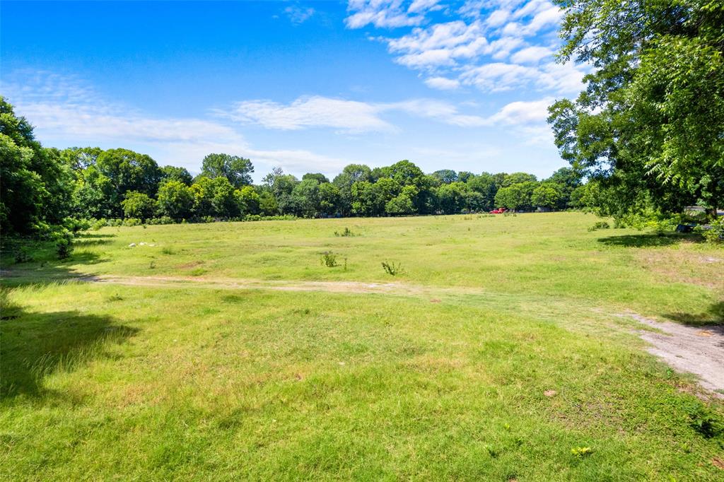 1213 S Houston School Road Property Photo 4