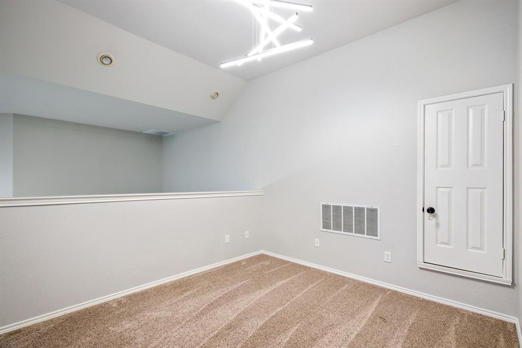 8701 Tiercels Drive Property Photo 35