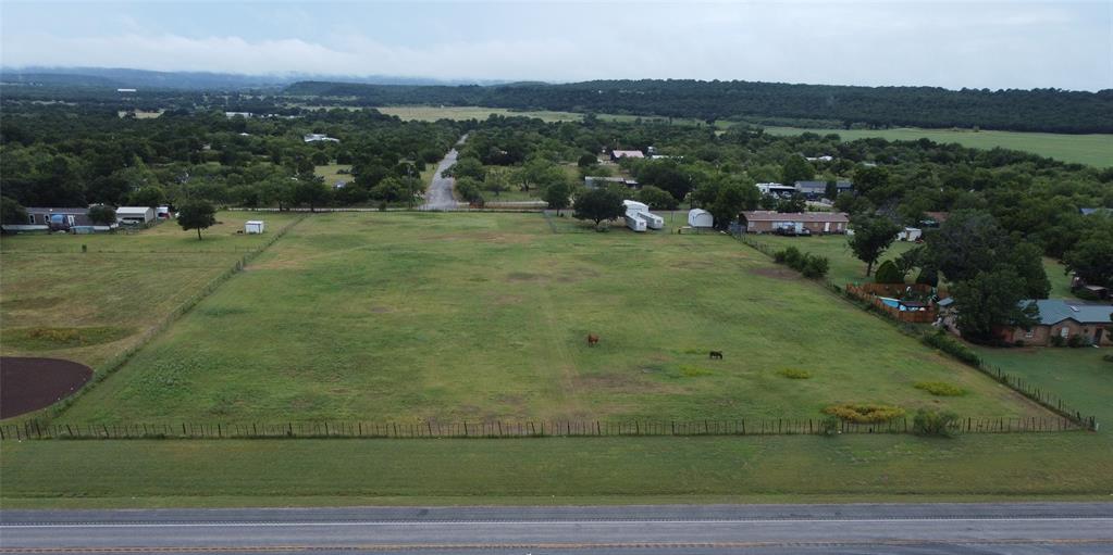 640 N Keller Road Property Photo 1