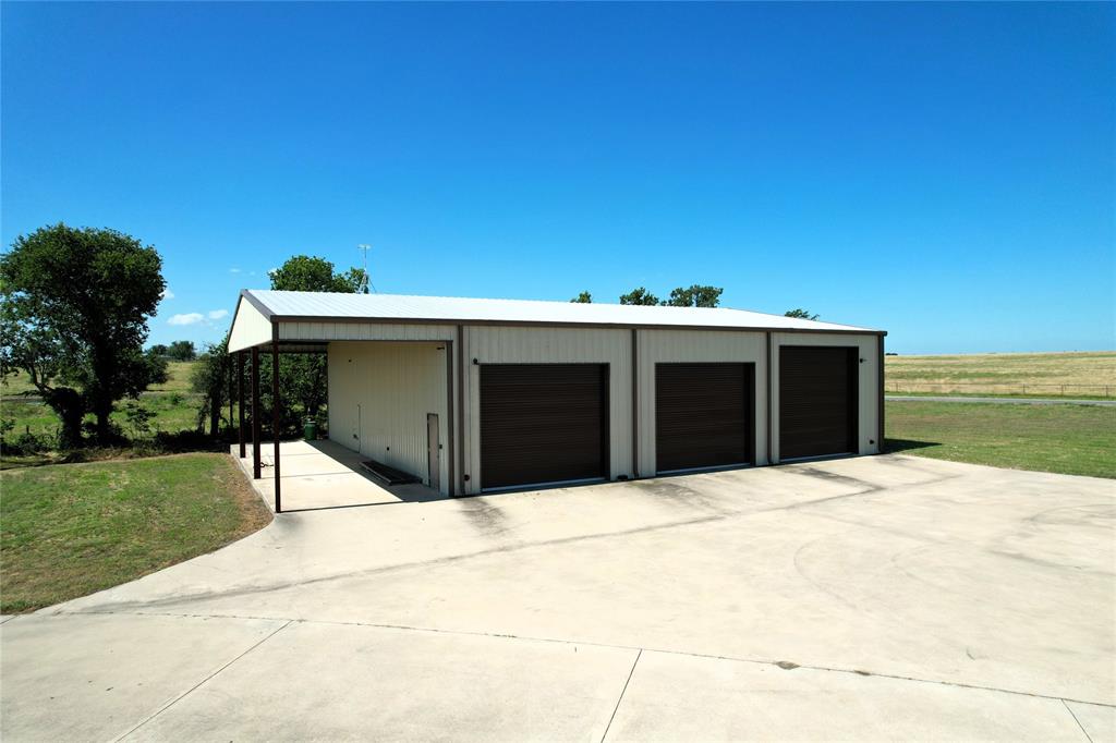 8170 County Road 101 Property Photo 14