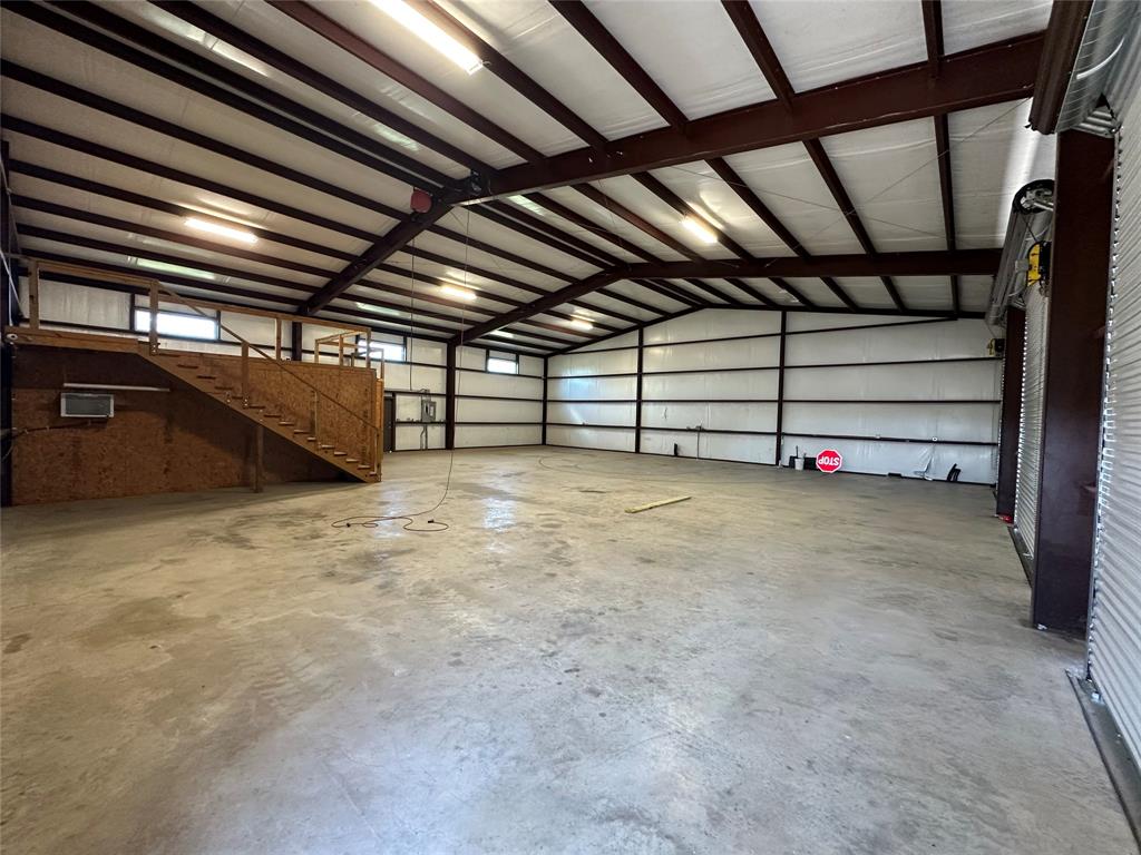 8170 County Road 101 Property Photo 19