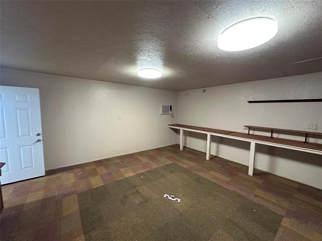 8170 County Road 101 Property Photo 27