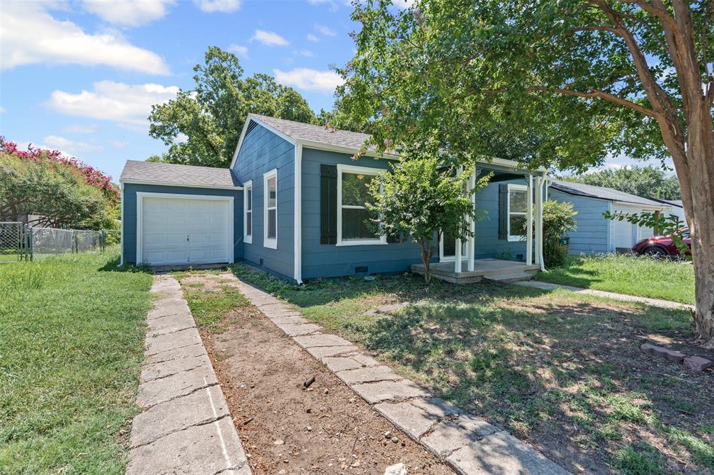 4605 Marks Place Property Photo 1