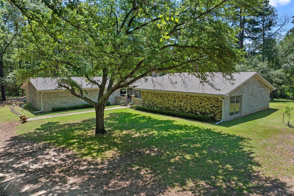 9829 Hwy 11 Property Photo 1