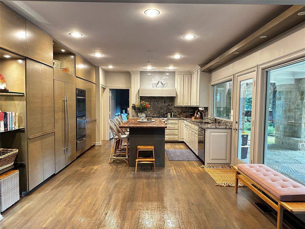 9027 Guernsey Lane