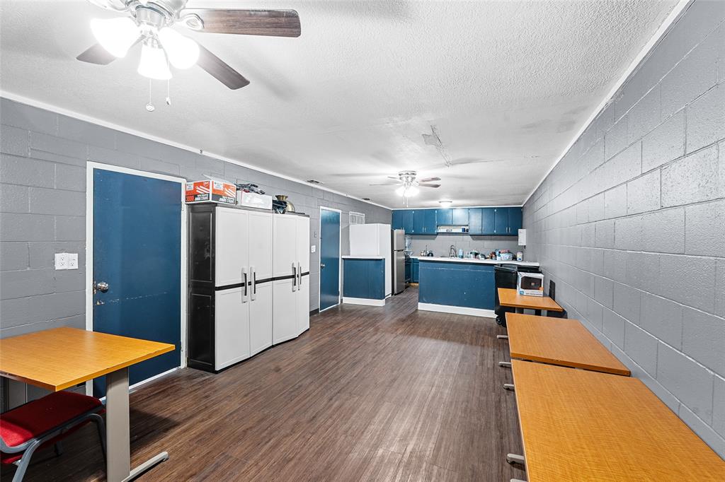 3603 Puget Street Property Photo 8